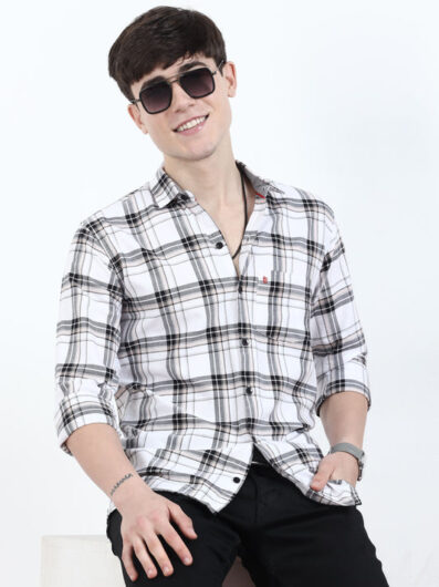 Bold Checks: Black Thread’s Cotton Shirt for Men