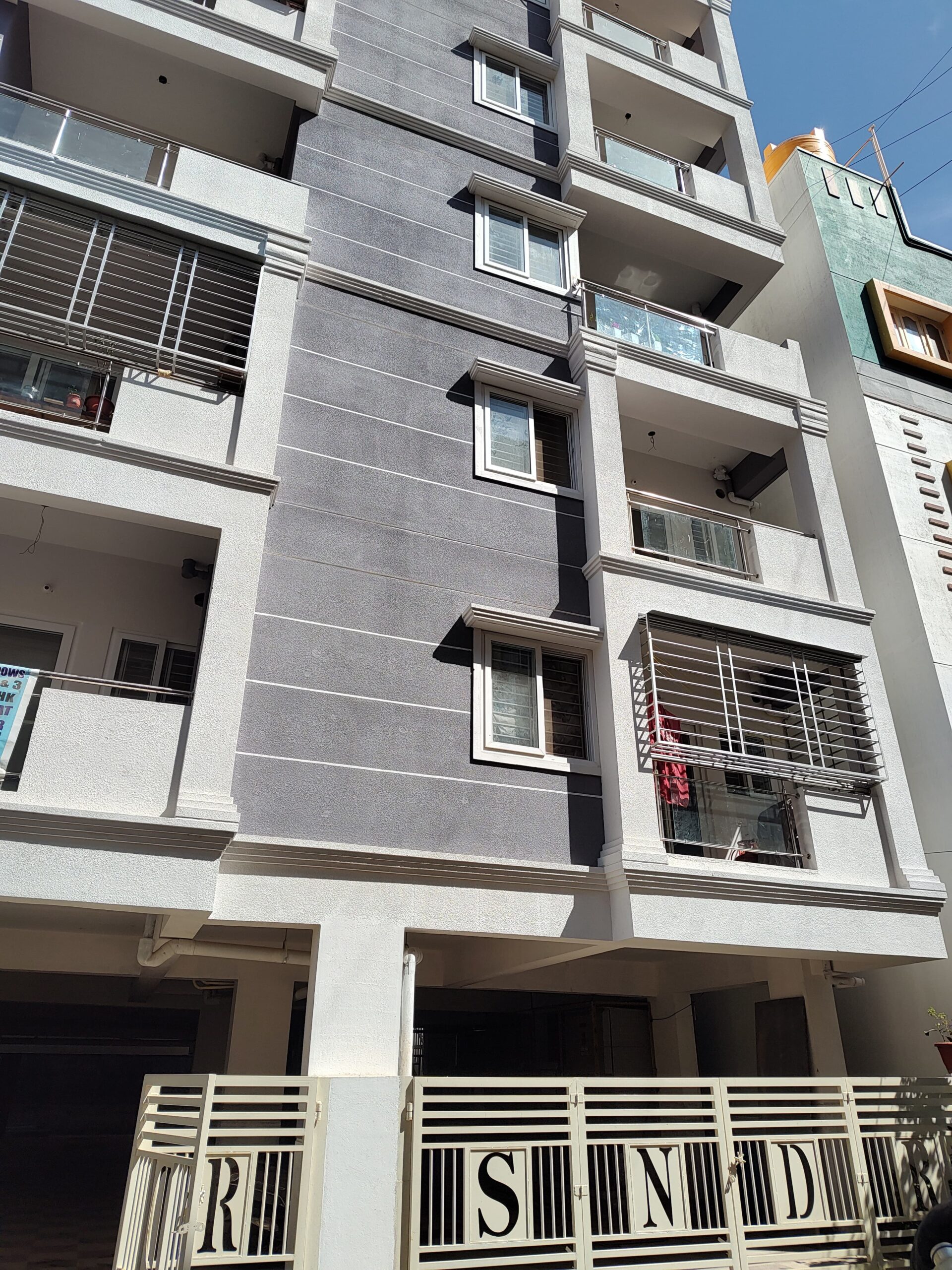 1120 Sq.Ft Flat with 2BHK For Sale in Banjara Layout