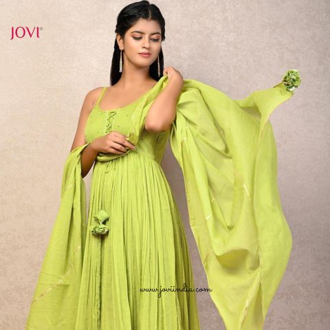 Elegant Looks: Best Rakhi Dresses for Women 2025 by JOVI India