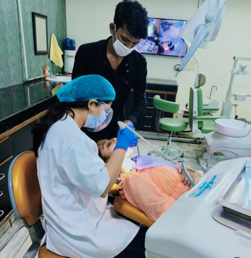 Best Dentist in Gurgaon – Dr. Esha Kapoor