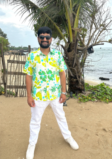 How to Choose Comfortable Yet Stylish Casual Shirts for Men