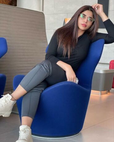 {New} Call Girls In Delhi Panchsheel Enclave {X} 9999275122 ***