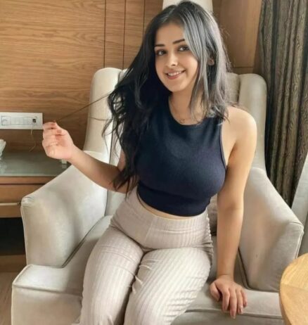 Call girls in JaNakpuri Metro (Delhi) 9899938813 EsCorts SerVice