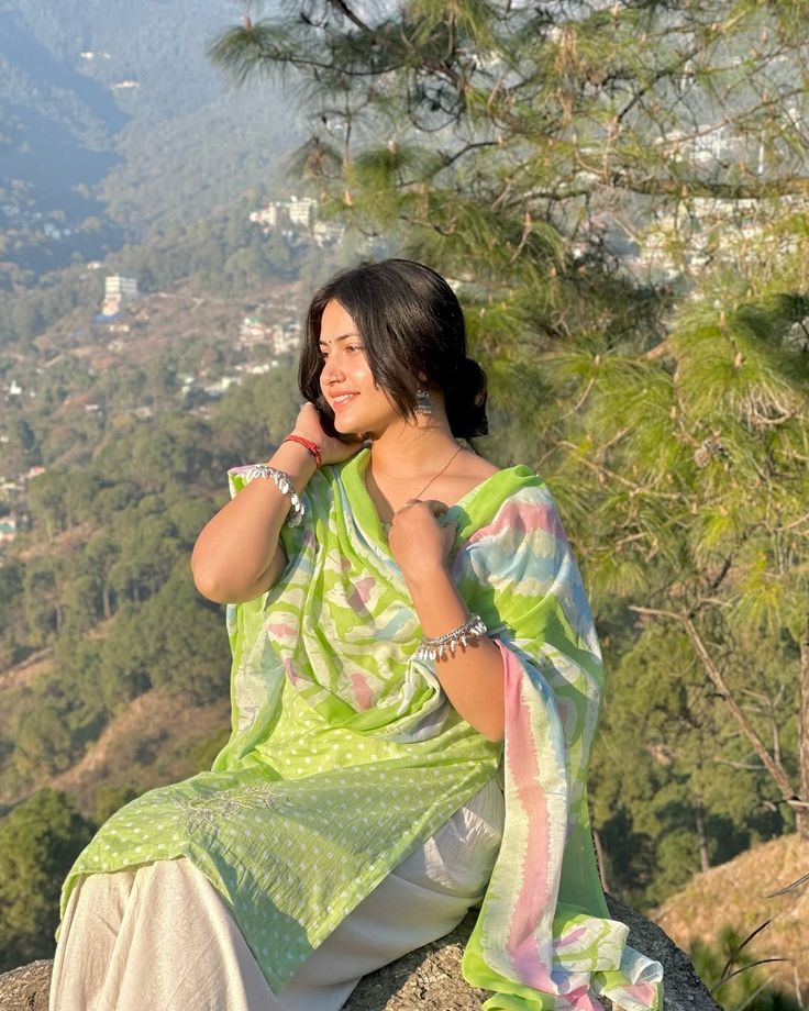 Call Girls In Chanakyapuri 9711800081 Delhi Escort Service