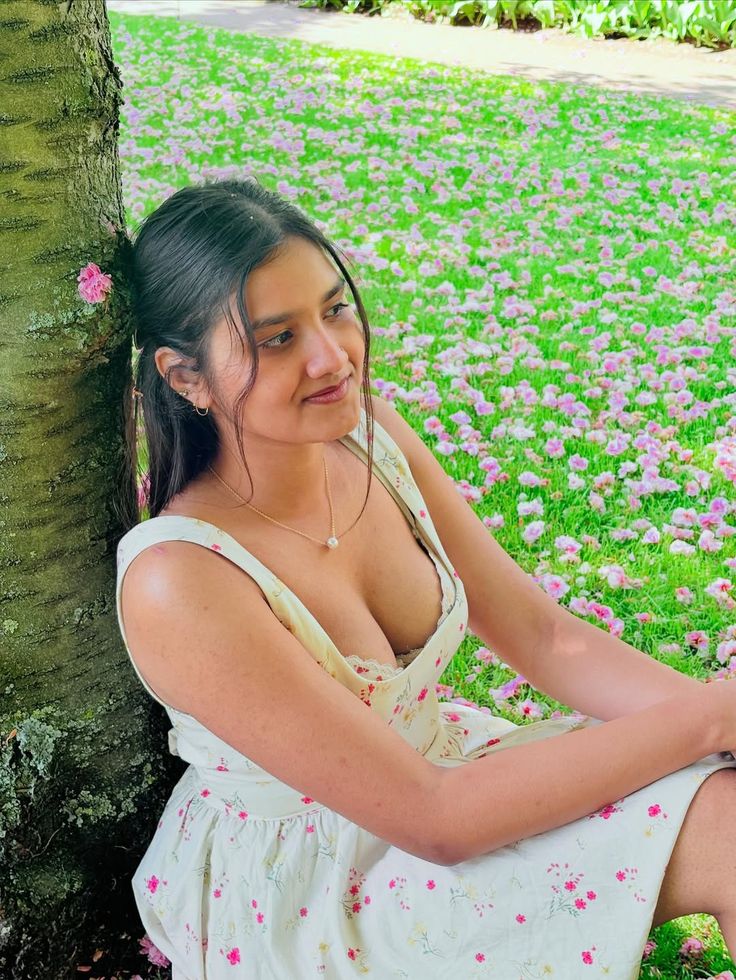 Book Call Girls in Vasant Kunj 9643097474 Escort services 24×7