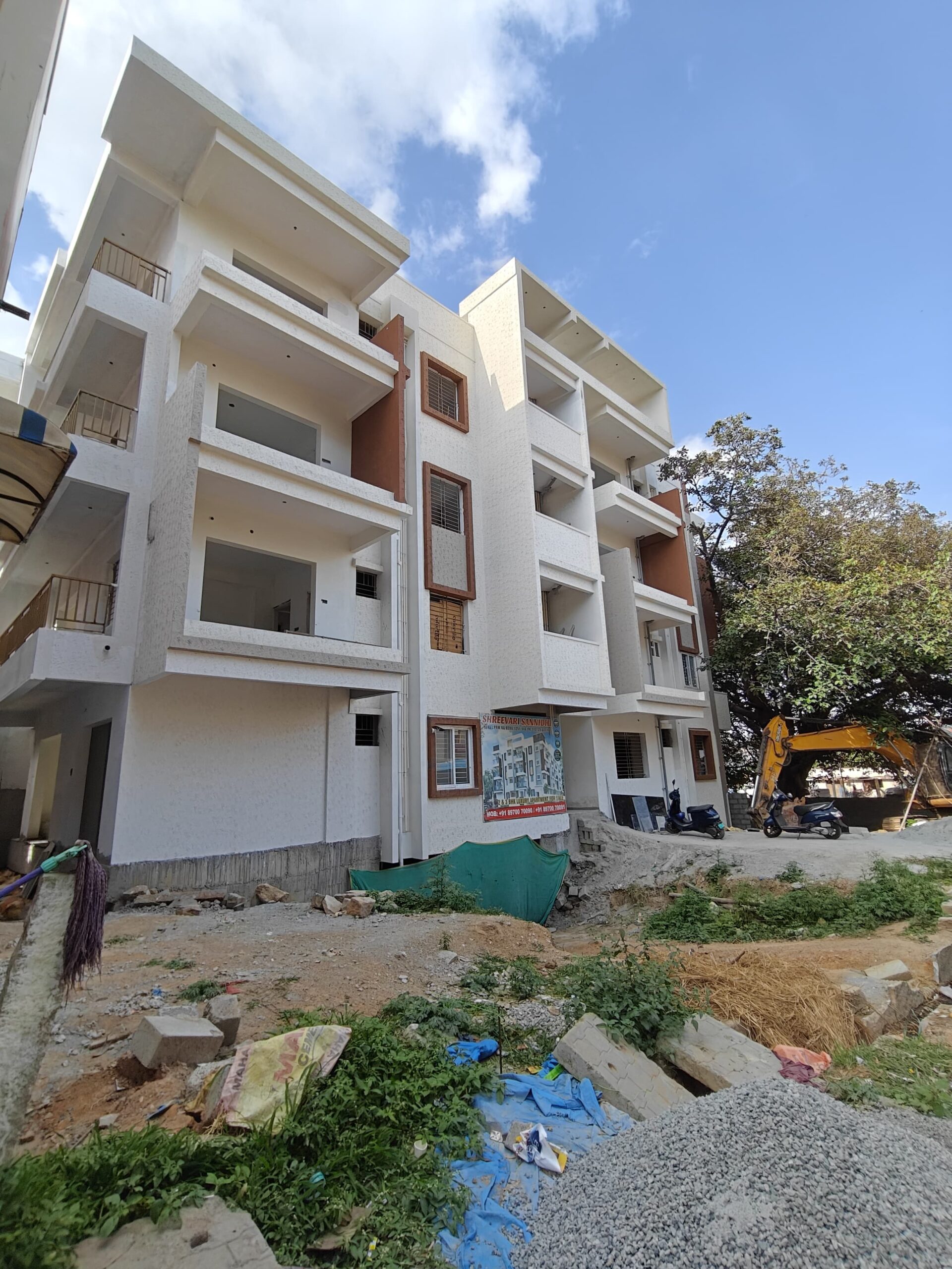 Smart Homes, Stylish Interiors – Luxury 2 & 3 BHKs for Sale