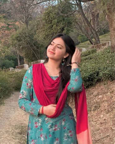 Call Girls In Khirki Extension (Delhi) ℂall me →((9711800081…
