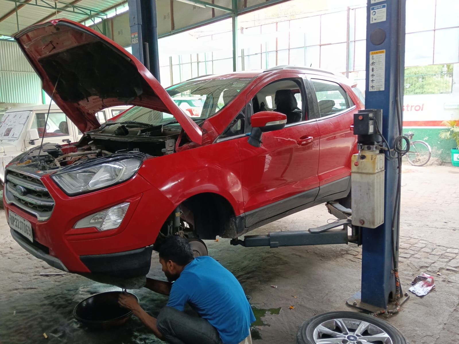 Car Repair in Gomtinagar