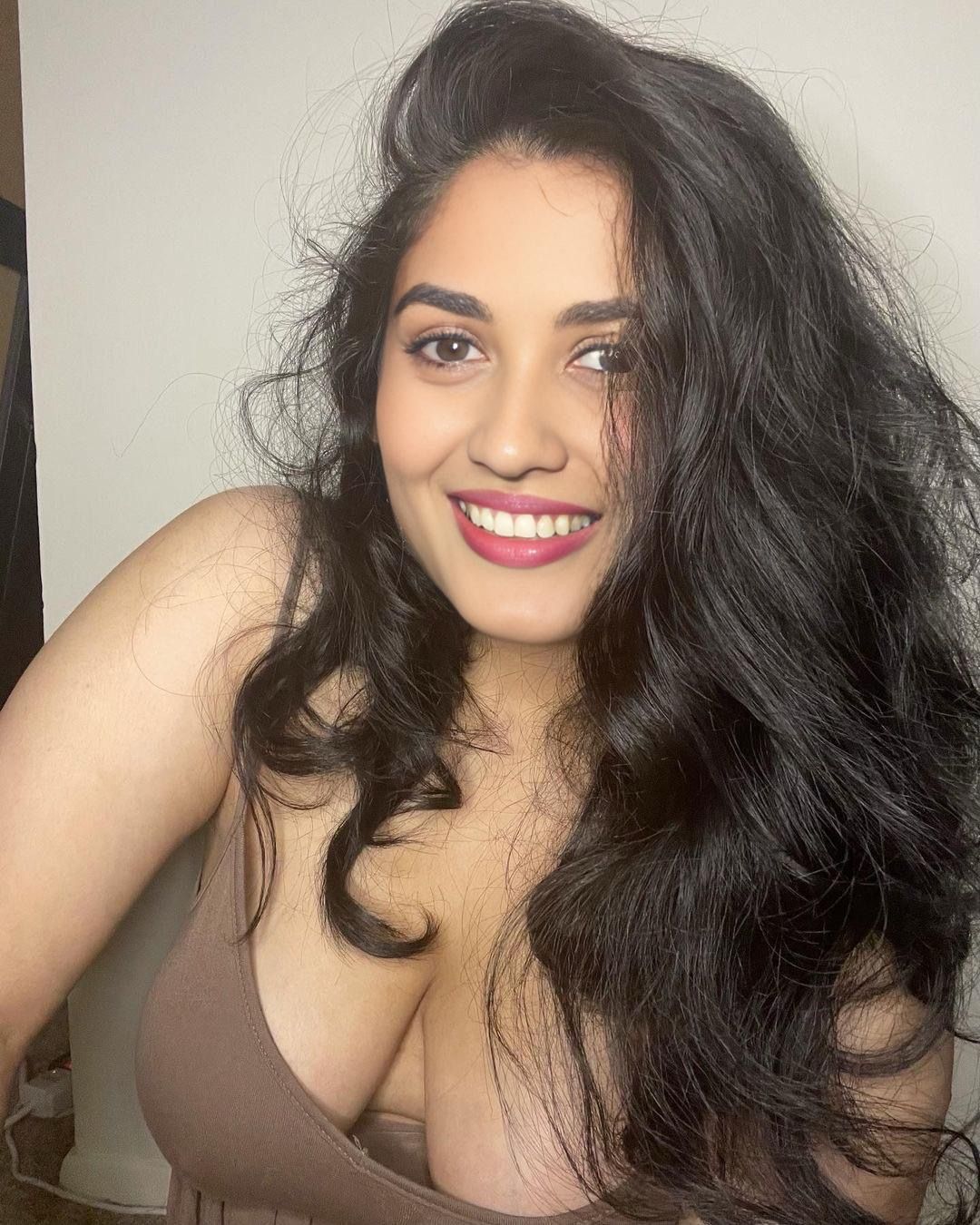 ➪Call girls in North Goa Calangute ✆+91-9319373153𐌝 Real & Genuine Cash on Delivery Service