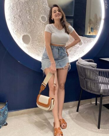 porvorim Escorts Goa ☎️+91-7669011019 ☎️Goa Russian Call Girls