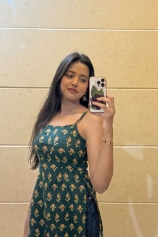 ℂaℒℒ Girl in Red Fox by Lemon Tree Hotels, East Delhi ഇ⧸9773824855⧸ഇ Escorts Services In Delhi,NCR