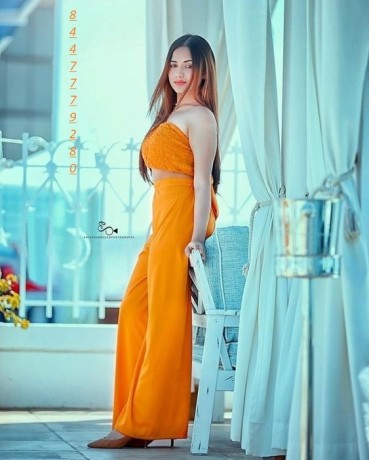 Call New ⇉ 8826637442 Call Girls In Noida Sector 11 Escort Noida N.c.r
