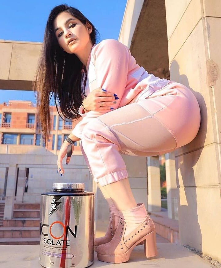 Call New ⇉ 8826637442 Call Girls In Noida Sector 106 Escort Noida N.c.r