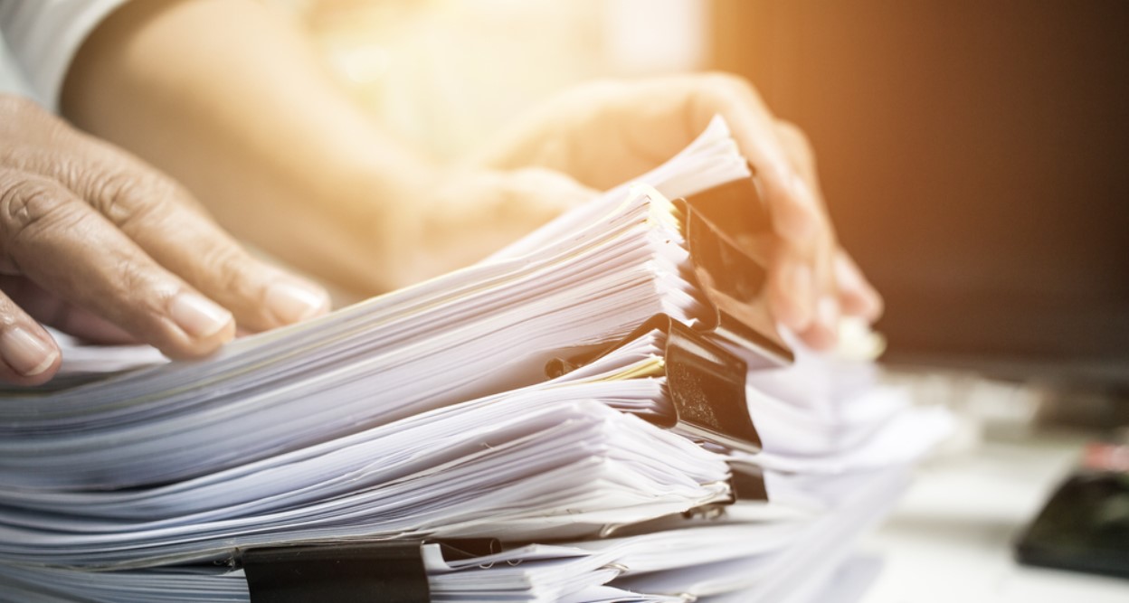 How to Track Document Revisions and Approvals in a Small Team