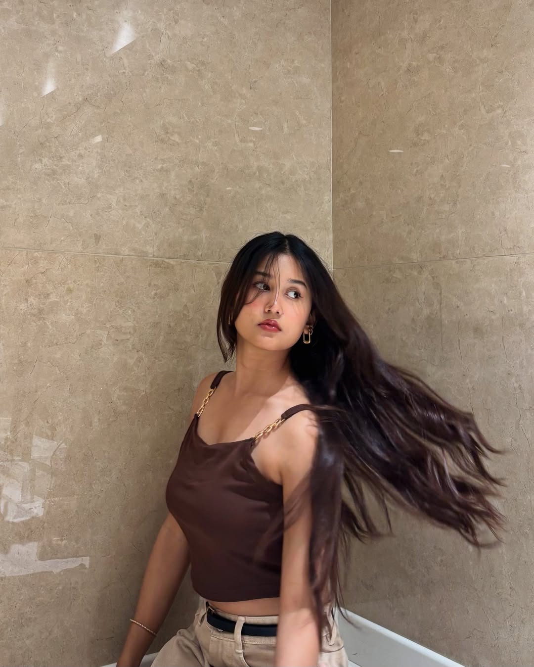 Call New ⇉ 8826637442 Call Girls In Noida Sector 68 Escort Noida N.c.r