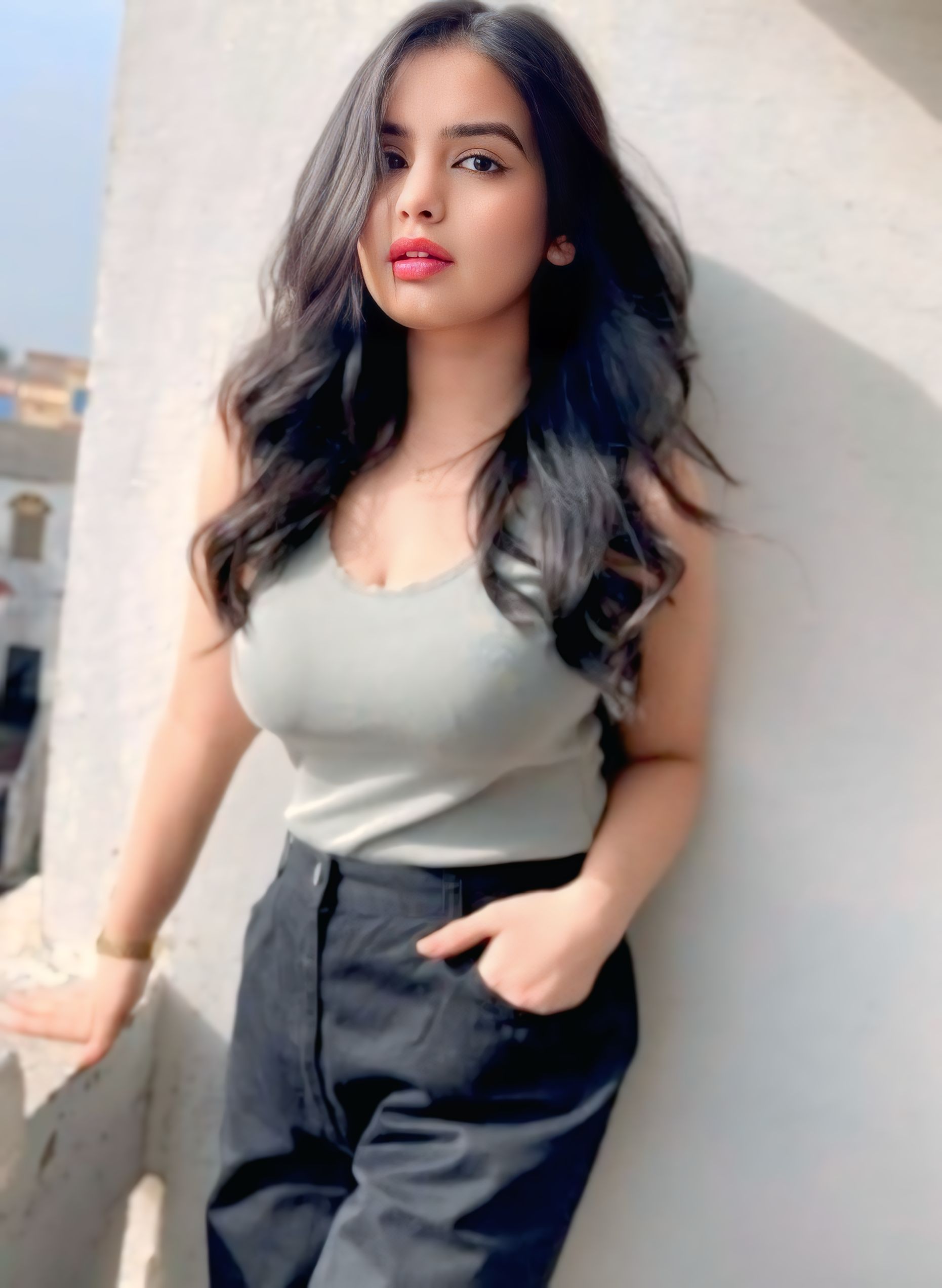 Book Call Girl in Delhi & Escort Services 24×7 Sexy Models 9999020777