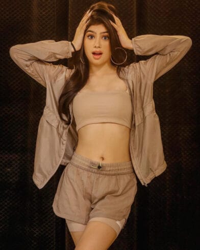 [{((Premium))}] Call Girls in Goa꧁ 9910359776꧂Delicious & Charming Escorts Service