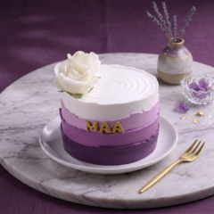 Lilac-Hues-Cake-For-Maa