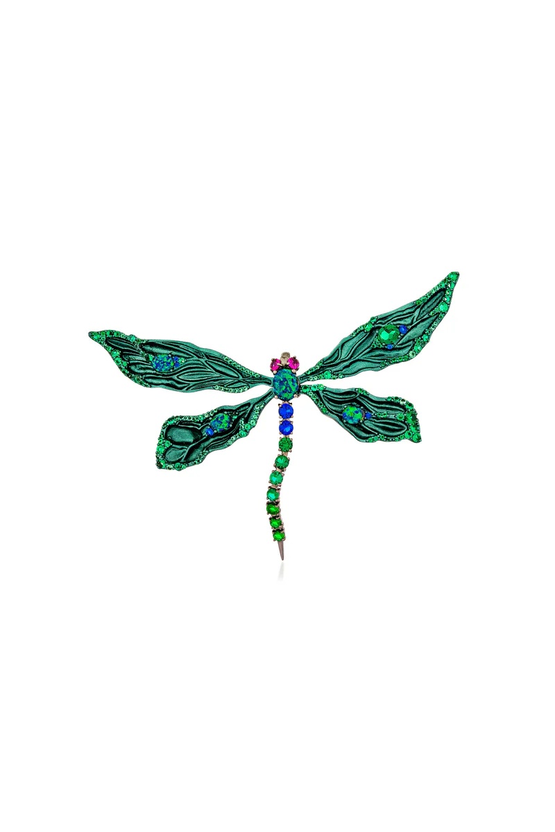 Exquisite Brooch for Women – The Art of Accessorising Done Right
