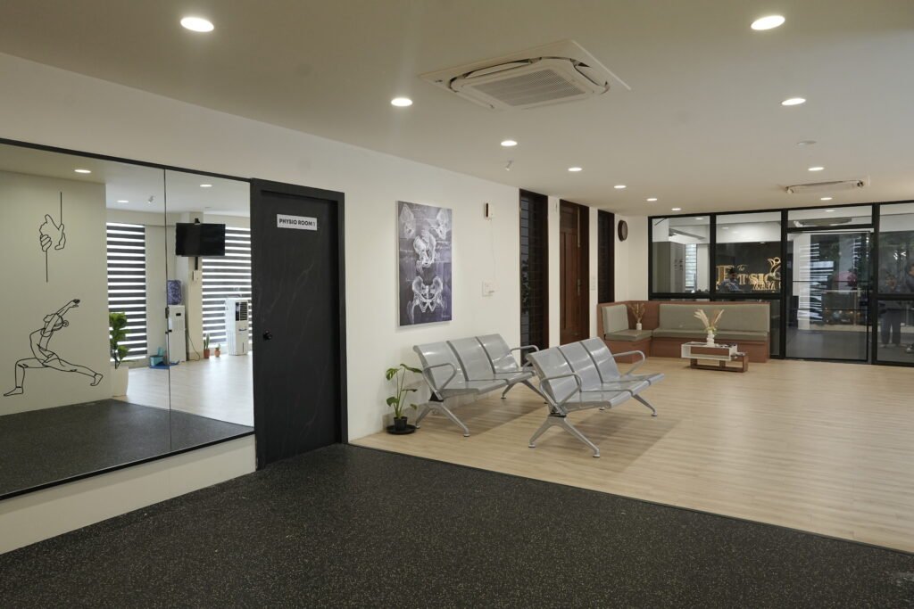Best Physiotherapy Clinic in Chennai – Fitsiomax