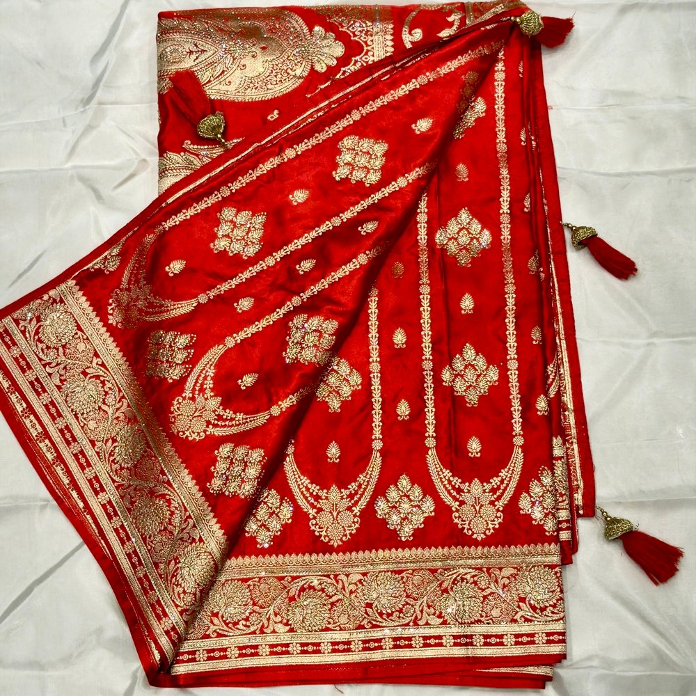 Karwa Chauth Red Booti with Stone Work