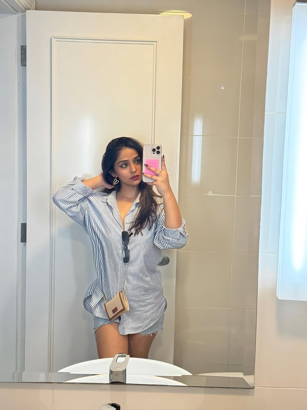 9319099832 Call Girls In Dwarka Personals Services Dwarka, Delhi